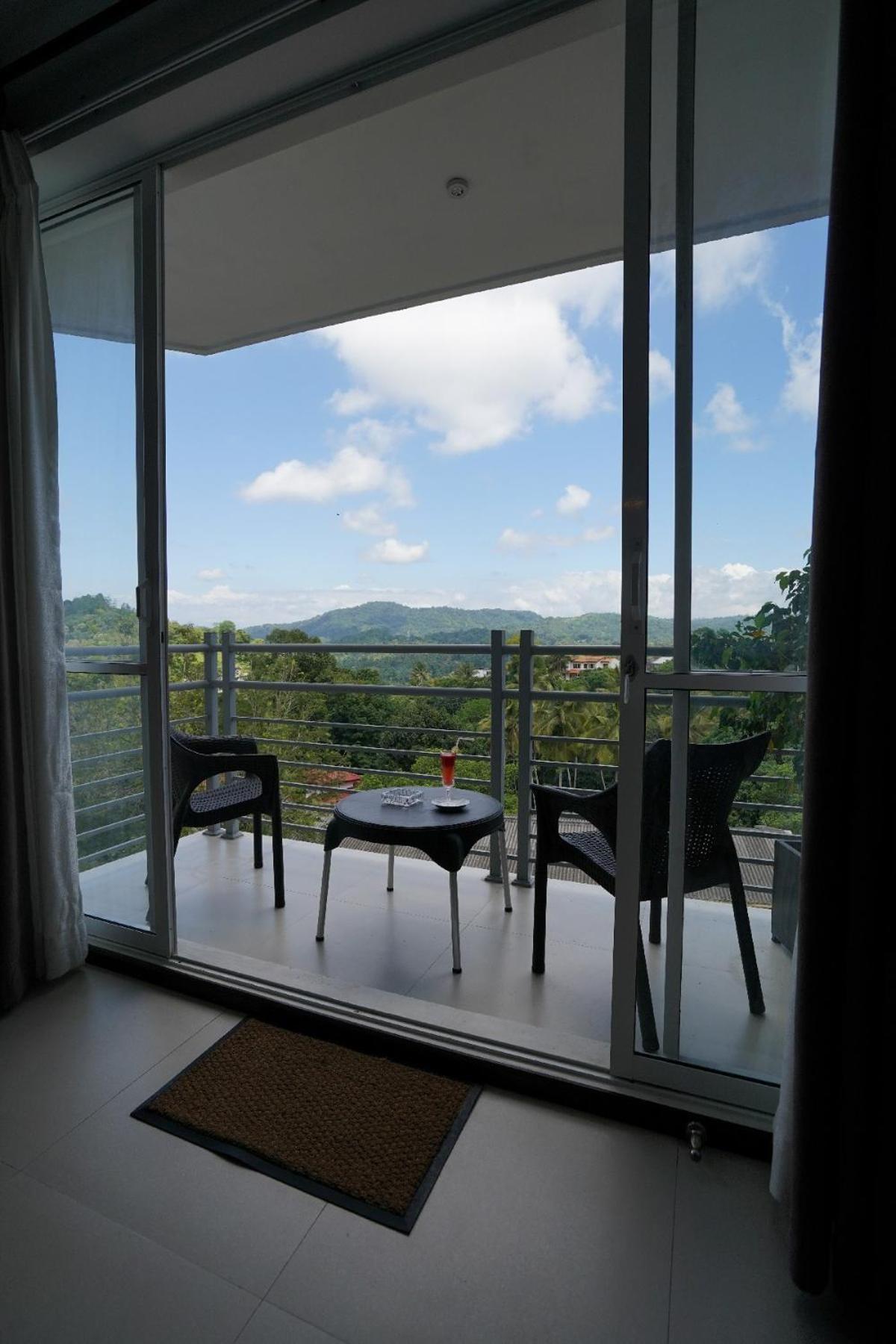 Regent Heights Aparthotel Kandy Luaran gambar